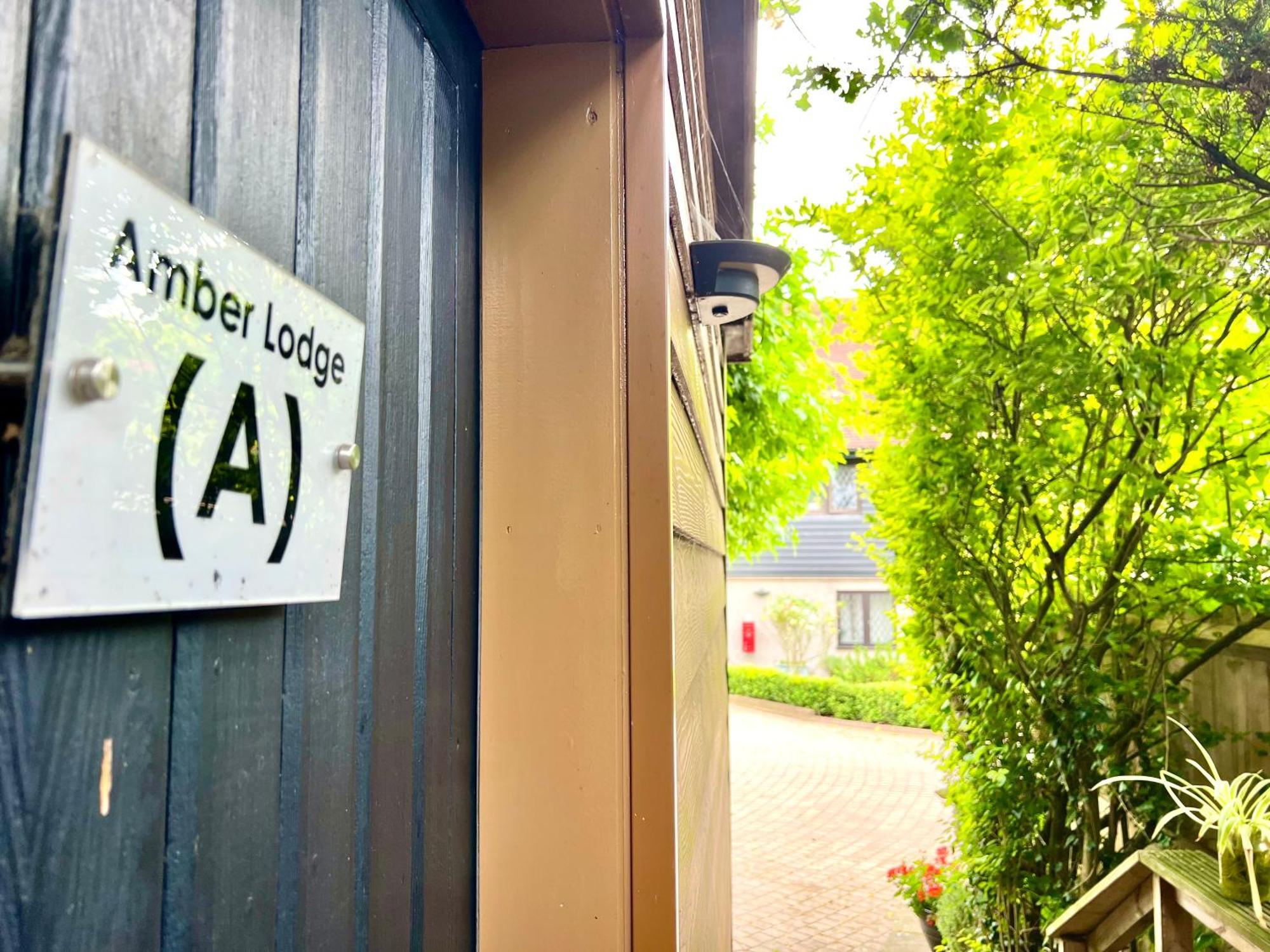 Amber Lodge Hickstead-A 柏杰斯丘 外观 照片