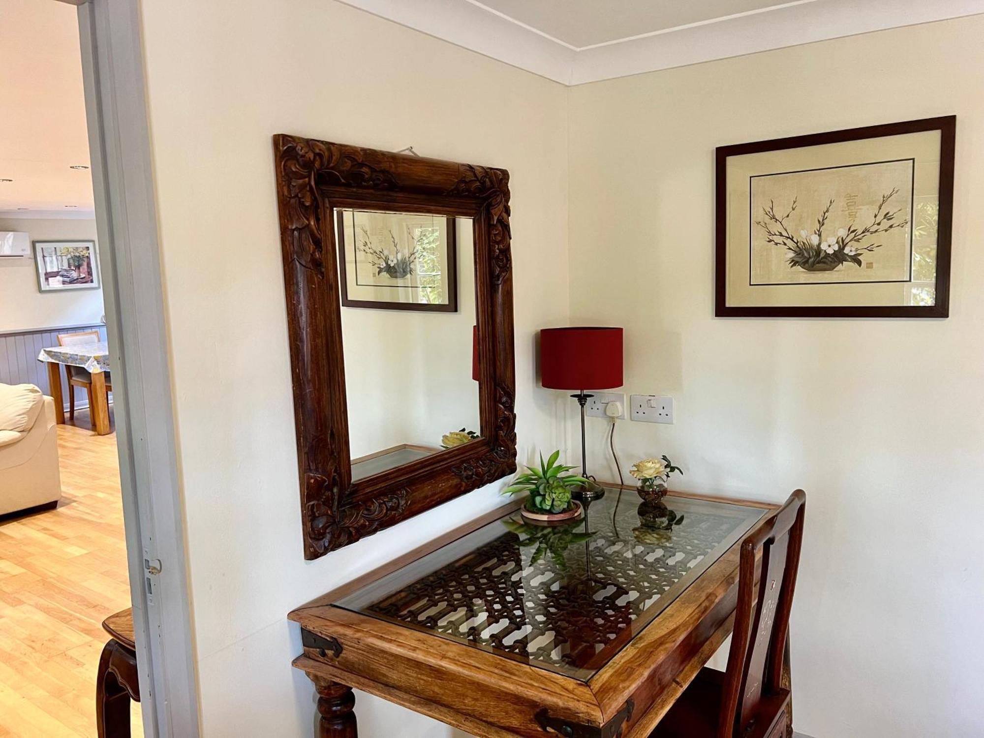 Amber Lodge Hickstead-A 柏杰斯丘 外观 照片